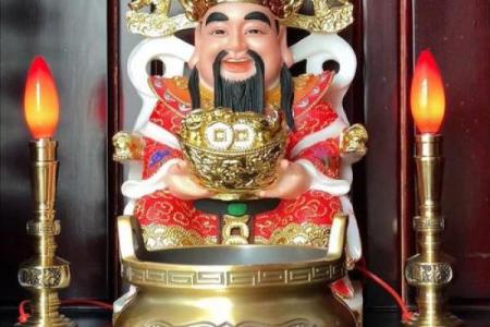 怎样给财神爷换香炉