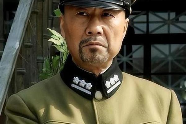 电视剧里的日本军官为什么都喜欢留着八字胡？现实中是这样吗？