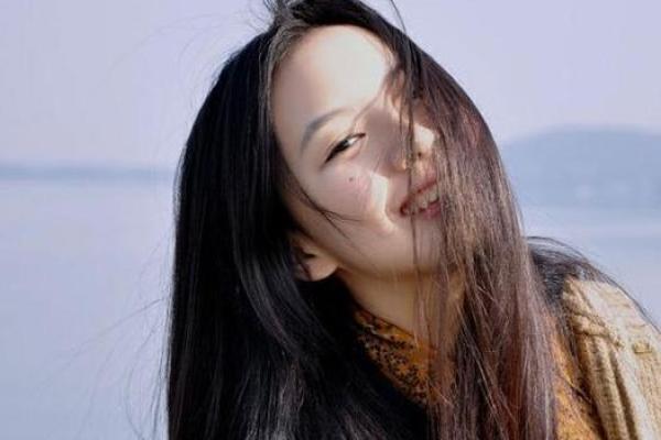 人缘超好的血型女生