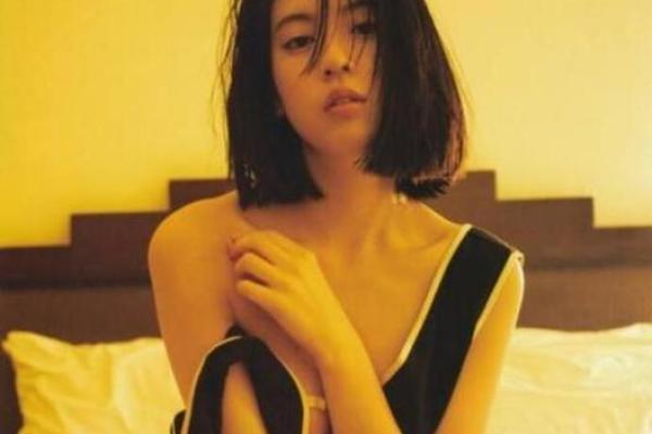 感情里一腔孤勇的意思  八字化合是什么意思