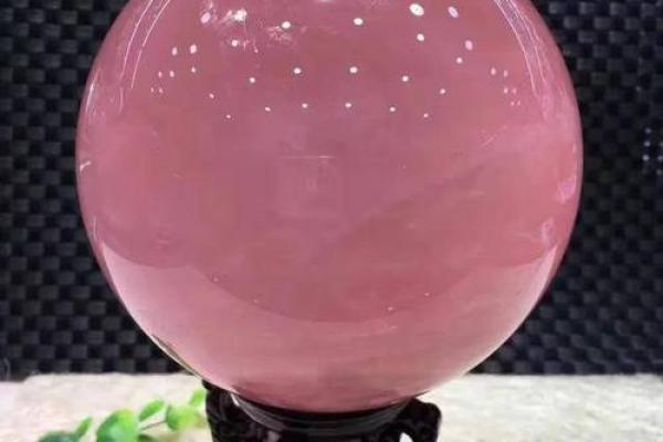 粉色水晶的风水作用增强爱情运势