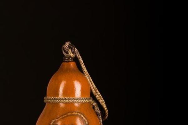 风水葫芦摆放家里门口是可以化煞的吗