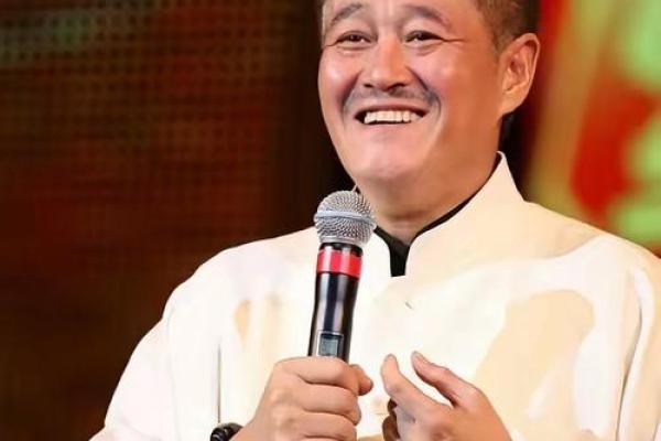 赵本山唱瞎子算命的小品 赵本山唱瞎子算命的小品