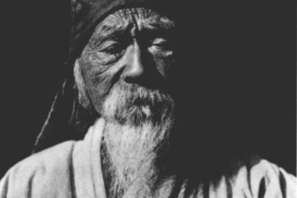 算命先生死他乡