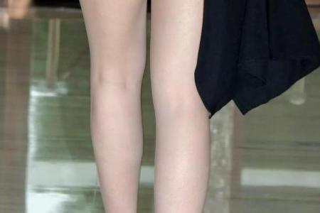 哪个星座女的腿又细又长