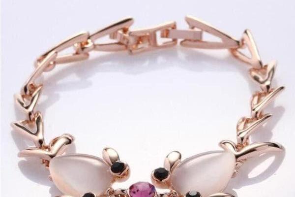 心理测试：哪一个手链最适合你？测你这辈子命会有多好？