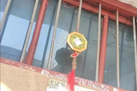 风水八卦镜凸镜挂在哪里不用了怎么保存