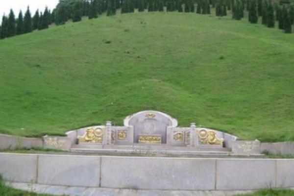 什么样的坟地风水好 什么样的坟地风水好