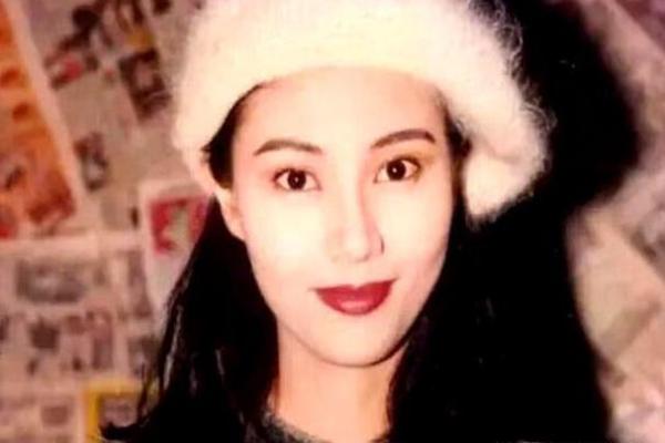 李嘉欣紫薇斗数 李嘉欣紫薇斗数