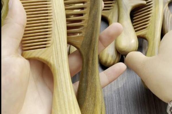 风水学女人早上梳头梳子断了好不好