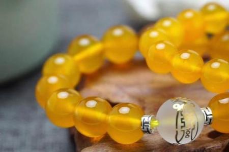 心理测试：4款手链，选一个，测试下半年你会遇到哪方面的贵人？