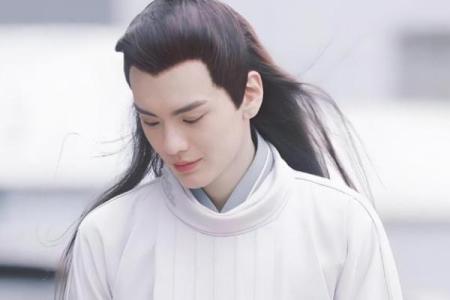 详解：倒八字眉的男人面相