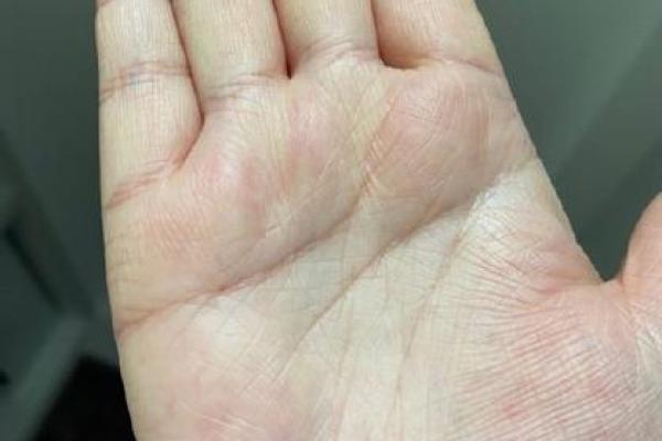 手相算命 女人不好的掌纹姻缘线