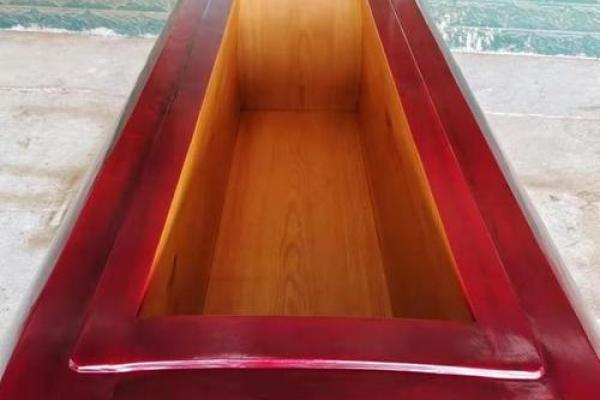 算命说命中带官财